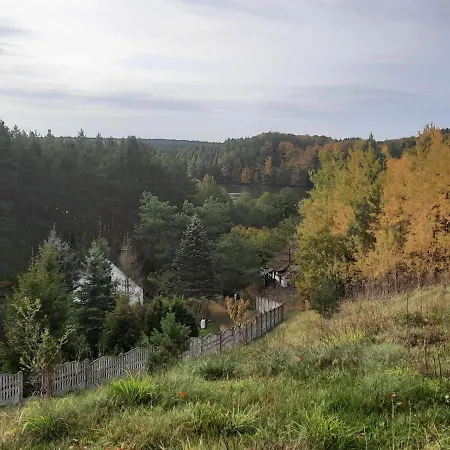 度假居 Lesniczowka