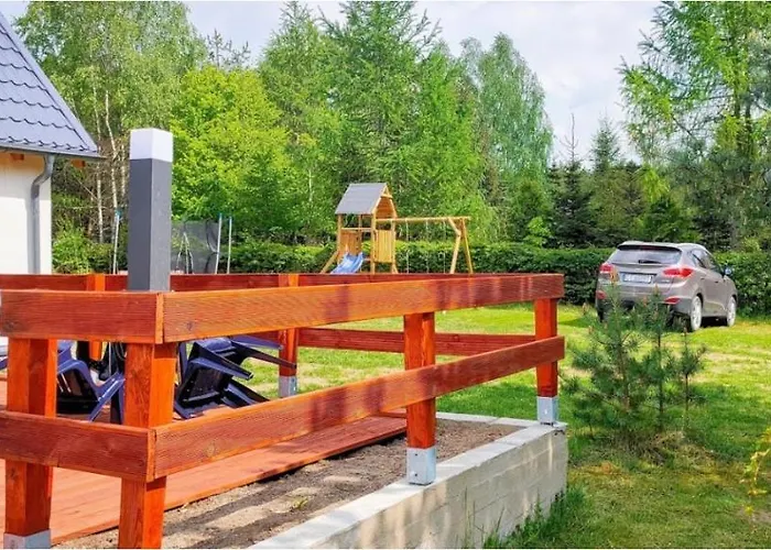 Lesniczowka * Fingrowa Huta